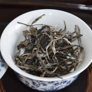 2015年帕沙古树茶+那蕉古树茶各一盒（80克/盒）