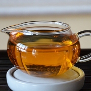 2001年易武山古树圆茶老生茶