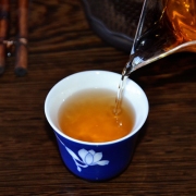 99年双飞大红印圆茶