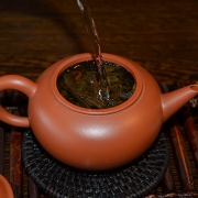 【买一送一】2002年易武斗茶大会茶王沱茶