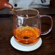 【买一发二】2004年易武弯弓芽尖茶200g