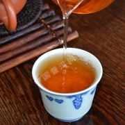 【买一发二】2007年思茅小方砖100g