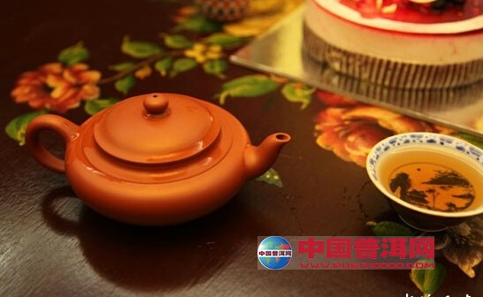 <u><a href='http://www.puer10000.com/puerzhishi/32854.html' target='_blank'>普洱<u><a href='http://www.puer10000.com/puerzhishi/100997.html' target='_blank'>茶</a></u></a></u>