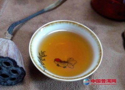 暖暖的茶会在心中营造一颗冉冉
