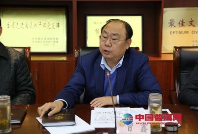 湖北赤壁政协召开文史研究座谈