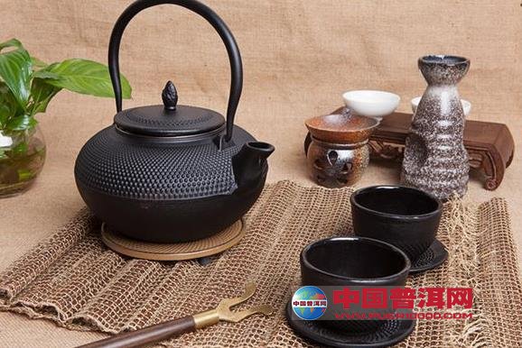 <u><a href='http://www.puer10000.com/puerzhishi/32854.html' target='_blank'>普洱<u><a href='http://www.puer10000.com/puerzhishi/100997.html' target='_blank'>茶</a></u></a></u>