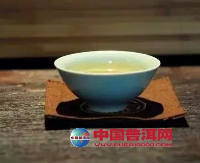 茶中的咖啡因会导致体液流失-普洱茶养生-普洱