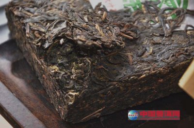 陈年普洱茶的醒茶方式