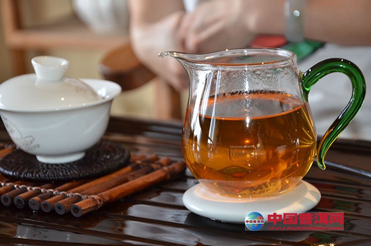 <u><a href='http://www.puer10000.com/puerzhishi/32854.html' target='_blank'>普洱<u><a href='http://www.puer10000.com/puerzhishi/100997.html' target='_blank'>茶</a></u></a></u>