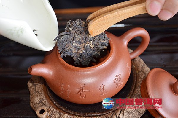 <u><a href='http://www.puer10000.com/puerzhishi/32854.html' target='_blank'>普洱<u><a href='http://www.puer10000.com/puerzhishi/100997.html' target='_blank'>茶</a></u></a></u>
