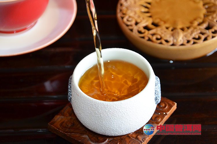 <u><a href='http://www.puer10000.com/puerzhishi/32854.html' target='_blank'>普洱<u><a href='http://www.puer10000.com/puerzhishi/100997.html' target='_blank'>茶</a></u></a></u>