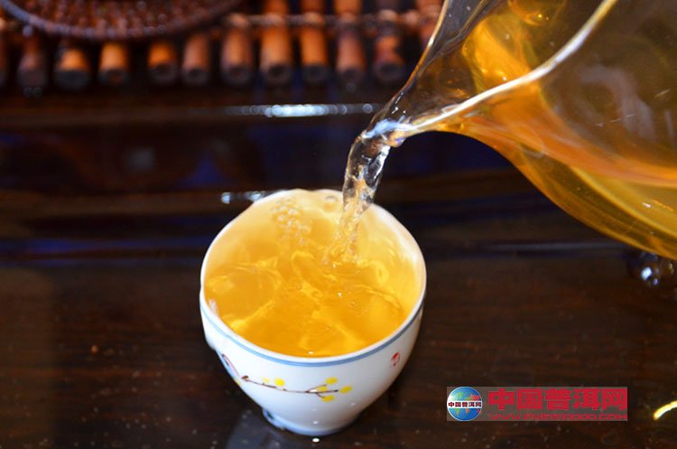 <u><a href='http://www.puer10000.com/puerzhishi/32854.html' target='_blank'>普洱<u><a href='http://www.puer10000.com/puerzhishi/100997.html' target='_blank'>茶</a></u></a></u>