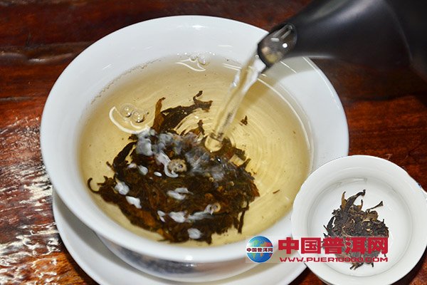 <u><a href='http://www.puer10000.com/puerzhishi/32854.html' target='_blank'>普洱<u><a href='http://www.puer10000.com/puerzhishi/100997.html' target='_blank'>茶</a></u></a></u>