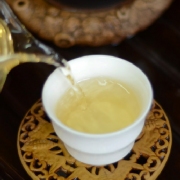 2015年地界古树生茶
