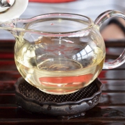 2015年有滋普洱生茶