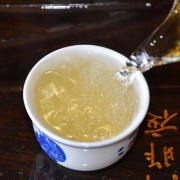 2016年攸乐古树普洱春茶