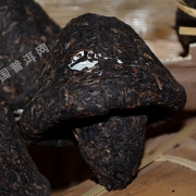 九十年代黑标猛景沱250g