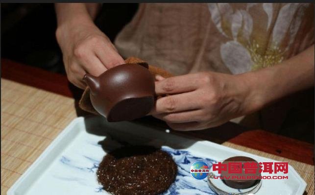 <u><a href='http://www.puer10000.com/puerzhishi/32854.html' target='_blank'>普洱<u><a href='http://www.puer10000.com/puerzhishi/100997.html' target='_blank'>茶</a></u></a></u>