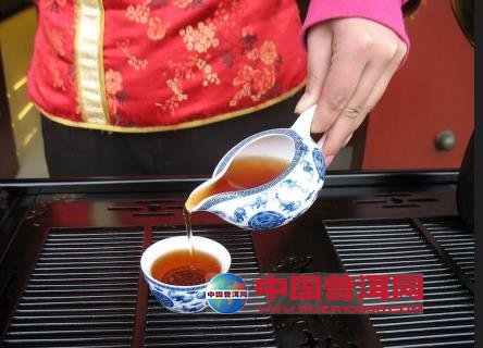 <u><a href='http://www.puer10000.com/puerzhishi/32854.html' target='_blank'>普洱<u><a href='http://www.puer10000.com/puerzhishi/100997.html' target='_blank'>茶</a></u></a></u>