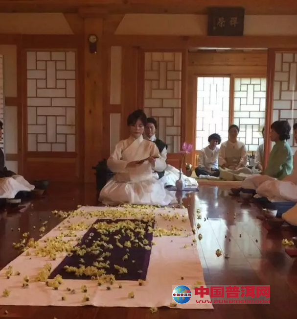 <u><a href='http://www.puer10000.com/puerzhishi/32854.html' target='_blank'>普洱茶</a></u>