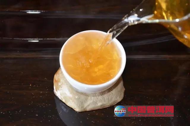 <u><a href='http://www.puer10000.com/puerzhishi/32854.html' target='_blank'>普洱<u><a href='http://www.puer10000.com/puerzhishi/100997.html' target='_blank'>茶</a></u></a></u>