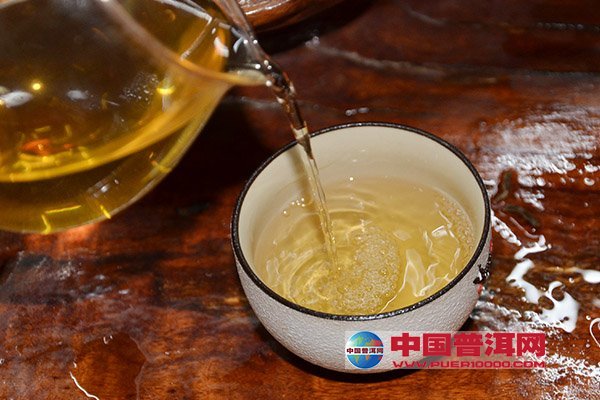<u><a href='http://www.puer10000.com/puerzhishi/32854.html' target='_blank'>普洱<u><a href='http://www.puer10000.com/puerzhishi/100997.html' target='_blank'>茶</a></u></a></u>