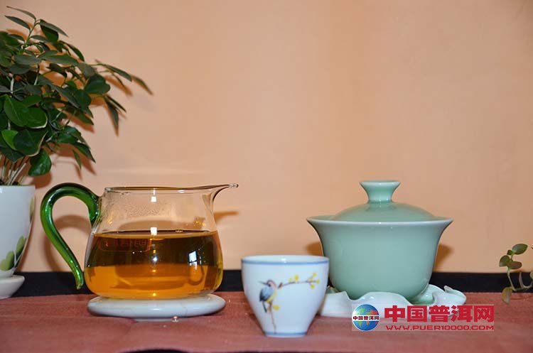 <u><a href='http://www.puer10000.com/chaju/31498.html' target='_blank'><u><a href='http://www.puer10000.com/puerzhishi/100997.html' target='_blank'>茶</a></u>具</a></u>