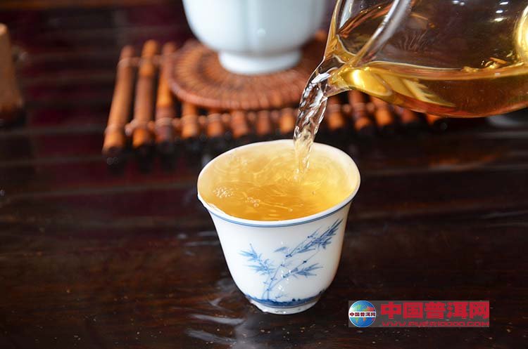 <u><a href='http://www.puer10000.com/kougan/34944.html' target='_blank'><u><a href='http://www.puer10000.com/puerzhishi/100997.html' target='_blank'></a></u></a></u>