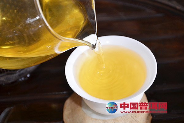 <u><a href='http://www.puer10000.com/puerzhishi/32854.html' target='_blank'>普洱<u><a href='http://www.puer10000.com/puerzhishi/100997.html' target='_blank'>茶</a></u></a></u>
