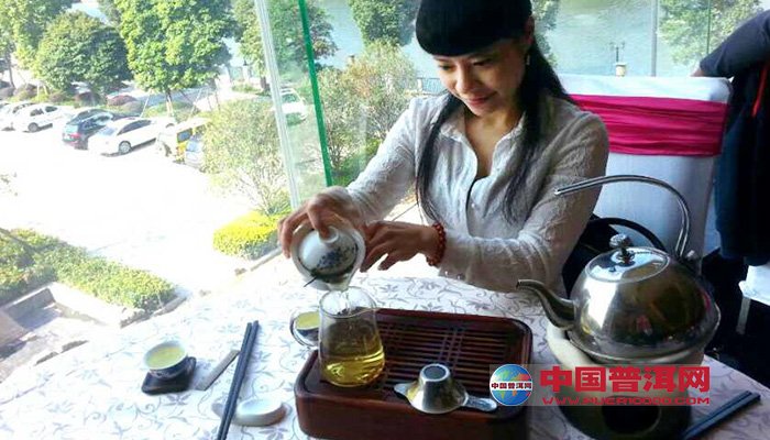 <u><a href='http://www.puer10000.com/puerzhishi/32854.html' target='_blank'>普洱<u><a href='http://www.puer10000.com/puerzhishi/100997.html' target='_blank'>茶</a></u></a></u>