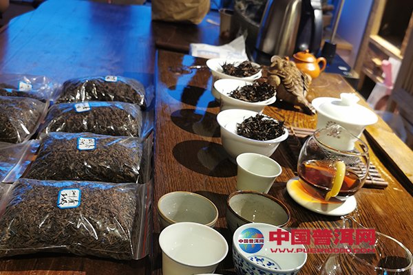 <u><a href='http://www.puer10000.com/puerzhishi/32854.html' target='_blank'>普洱<u><a href='http://www.puer10000.com/puerzhishi/100997.html' target='_blank'>茶</a></u></a></u>