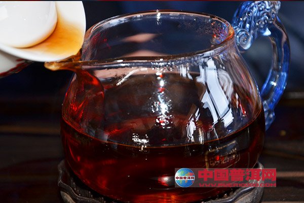 <u><a href='http://www.puer10000.com/puerzhishi/32854.html' target='_blank'>普洱<u><a href='http://www.puer10000.com/puerzhishi/100997.html' target='_blank'>茶</a></u></a></u>
