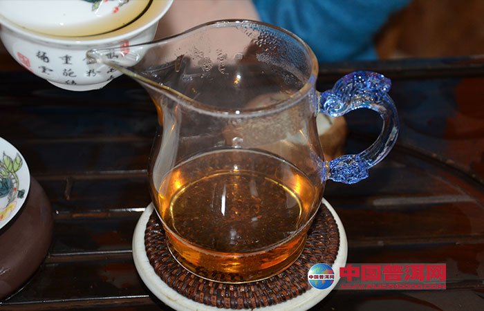 <u><a href='http://www.puer10000.com/puerzhishi/32854.html' target='_blank'>普洱<u><a href='http://www.puer10000.com/puerzhishi/100997.html' target='_blank'>茶</a></u></a></u>