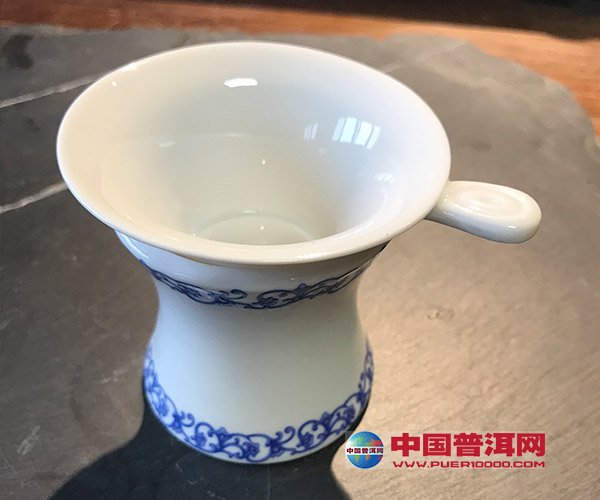 <u><a href='http://www.puer10000.com/puerzhishi/32854.html' target='_blank'>普洱<u><a href='http://www.puer10000.com/puerzhishi/100997.html' target='_blank'>茶</a></u></a></u>