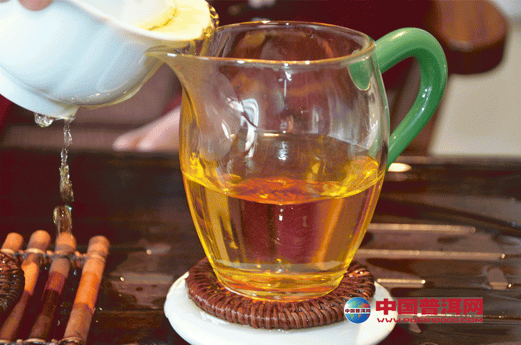 <u><a href='http://www.puer10000.com/puerzhishi/32854.html' target='_blank'>普洱<u><a href='http://www.puer10000.com/puerzhishi/100997.html' target='_blank'>茶</a></u></a></u>