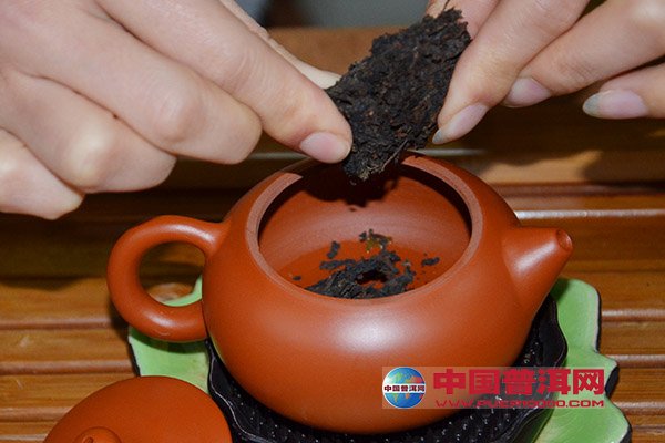 <u><a href='http://www.puer10000.com/puerzhishi/32854.html' target='_blank'>普洱<u><a href='http://www.puer10000.com/puerzhishi/100997.html' target='_blank'>茶</a></u></a></u>