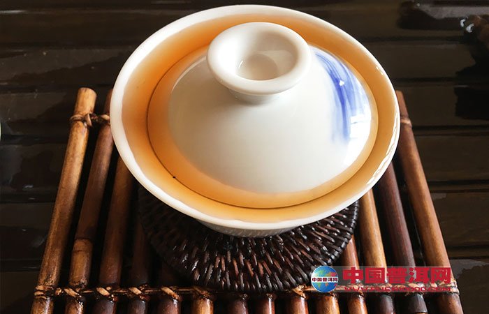 <u><a href='http://www.puer10000.com/puerzhishi/32854.html' target='_blank'>普洱<u><a href='http://www.puer10000.com/puerzhishi/100997.html' target='_blank'>茶</a></u></a></u>