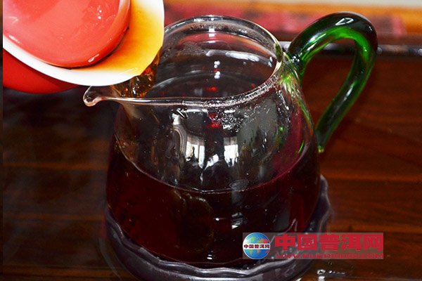 <u><a href='http://www.puer10000.com/puerzhishi/32854.html' target='_blank'>普洱<u><a href='http://www.puer10000.com/puerzhishi/100997.html' target='_blank'>茶</a></u></a></u>