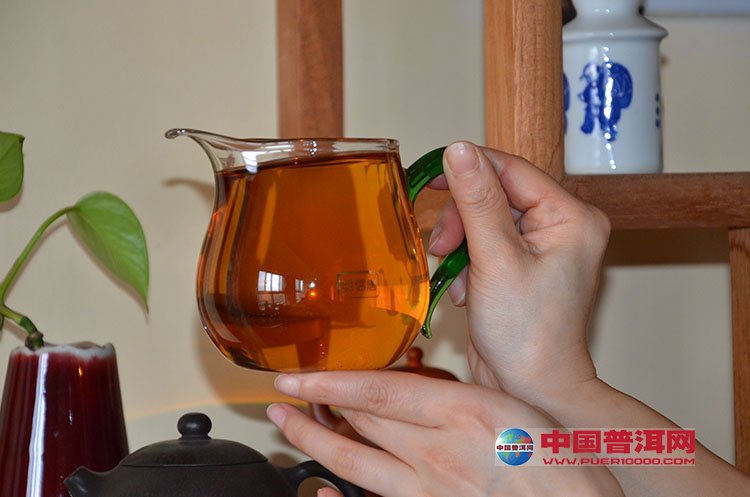 <u><a href='http://www.puer10000.com/puerzhishi/32854.html' target='_blank'>普洱<u><a href='http://www.puer10000.com/puerzhishi/100997.html' target='_blank'>茶</a></u></a></u>