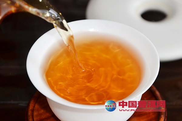 <u><a href='http://www.puer10000.com/puerzhishi/32854.html' target='_blank'>普洱<u><a href='http://www.puer10000.com/puerzhishi/100997.html' target='_blank'>茶</a></u></a></u>