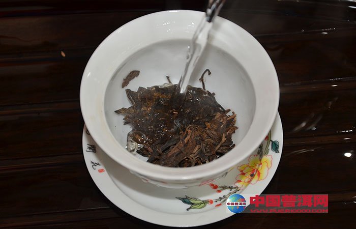 <u><a href='http://www.puer10000.com/puerzhishi/32854.html' target='_blank'>普洱<u><a href='http://www.puer10000.com/puerzhishi/100997.html' target='_blank'>茶</a></u></a></u>