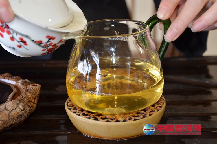 <u><a href='http://www.puer10000.com/puerzhishi/32854.html' target='_blank'>普洱<u><a href='http://www.puer10000.com/puerzhishi/100997.html' target='_blank'>茶</a></u></a></u>