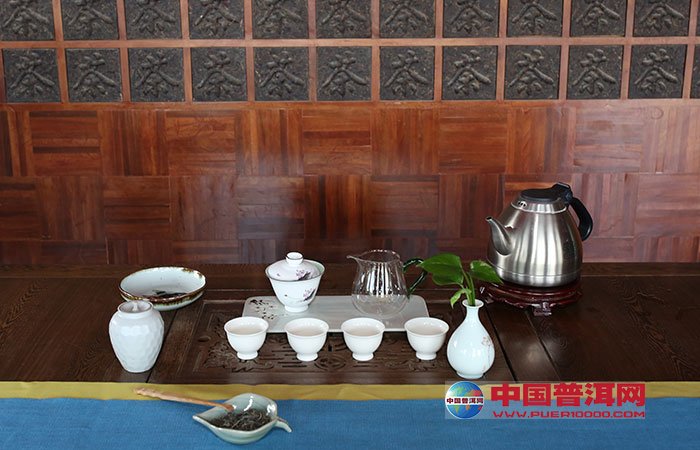 <u><a href='http://www.puer10000.com/puerzhishi/32854.html' target='_blank'>普洱<u><a href='http://www.puer10000.com/puerzhishi/100997.html' target='_blank'>茶</a></u></a></u>